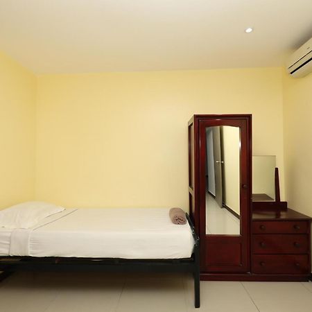 Tropical Plaza Apt Nadi Exterior photo