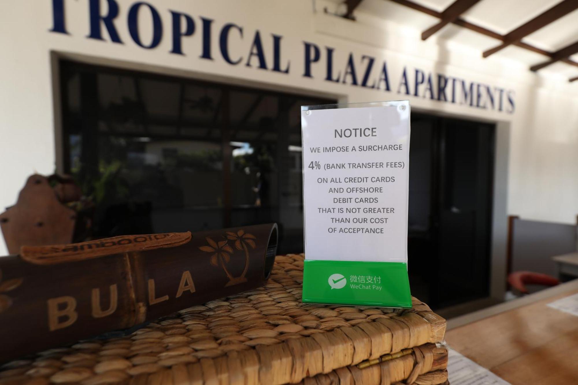 Tropical Plaza Apt Nadi Exterior photo