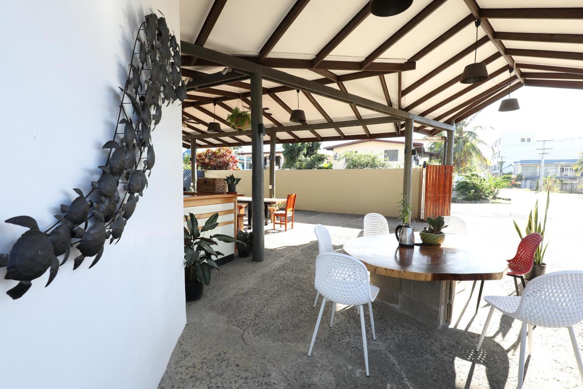 Tropical Plaza Apt Nadi Exterior photo