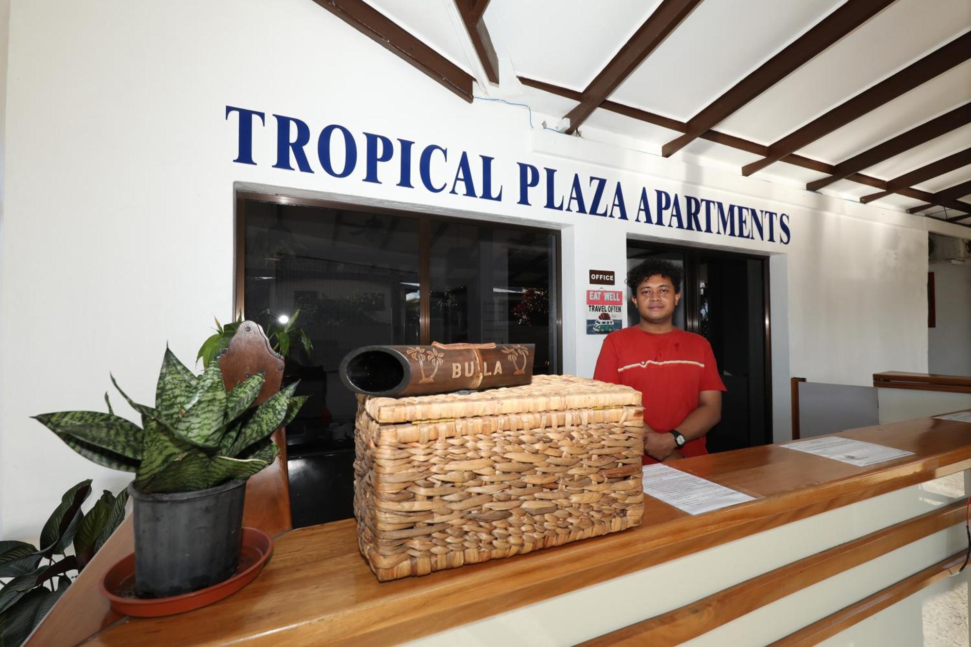 Tropical Plaza Apt Nadi Exterior photo