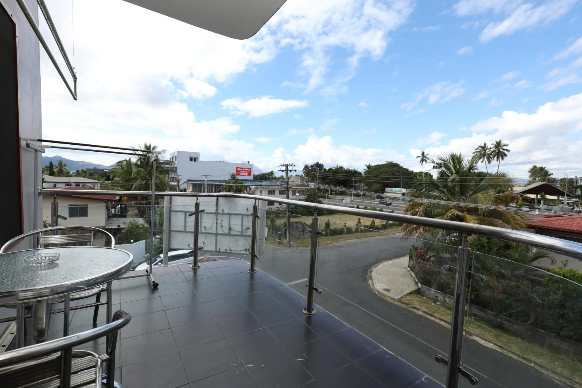 Tropical Plaza Apt Nadi Exterior photo